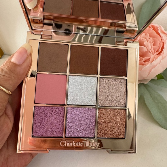 Charlotte Tilbury Eyeshadow Palette - Pink Silver Purple Brown